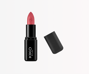 Uma análise técnica e imparcial do batom KIKO MILANO Smart Fusion Lipstick na tonalidade 403 Soft Rose. Explore sua formulação, acabamento e desempenho prático para uma decisão informada.